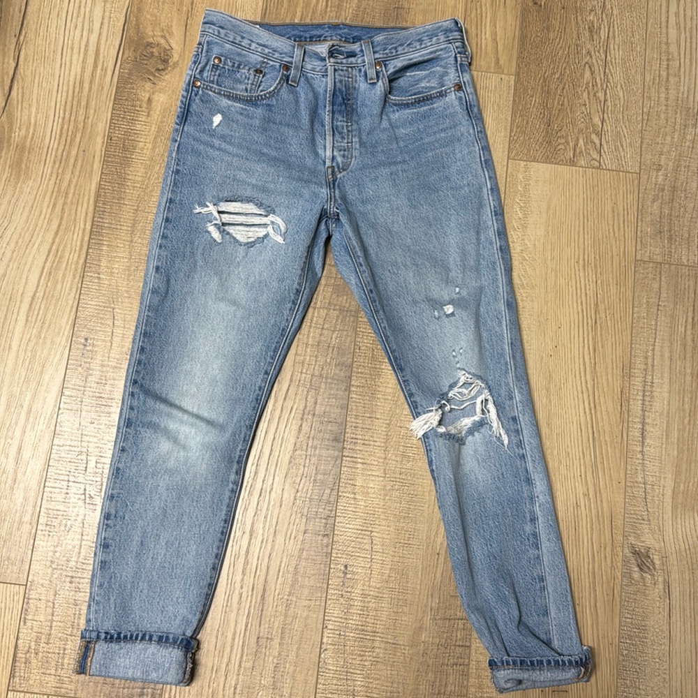 Levi distressed jeans 501 S Skinny Size 28